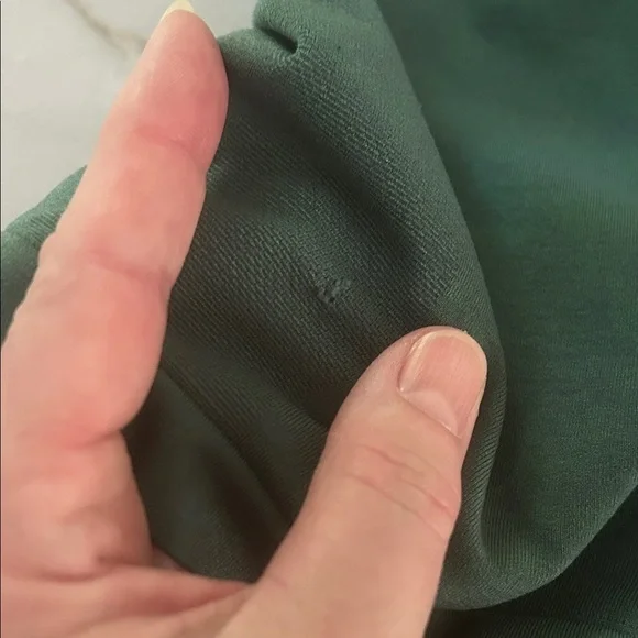 Alphalete Women's Green Bike Shorts - Picture 4 of 5